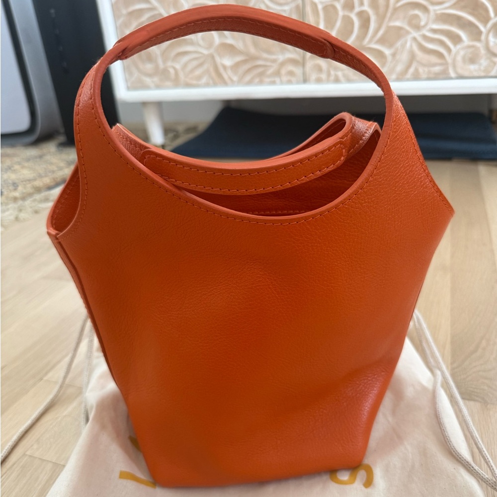 Lindquist Object Ama Bag